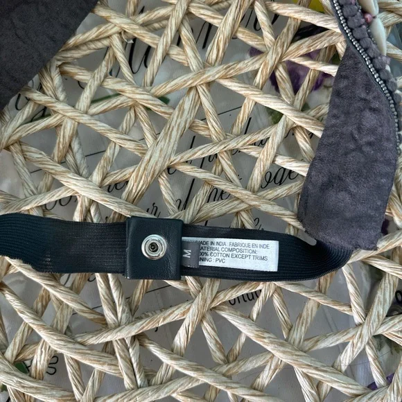 ANTHROPOLOGIE PURPLE SHELL BELT - Picture 6 of 6